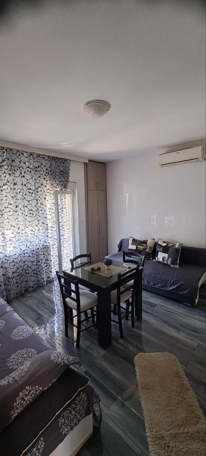 Belane Apartments Tivat Exterior photo